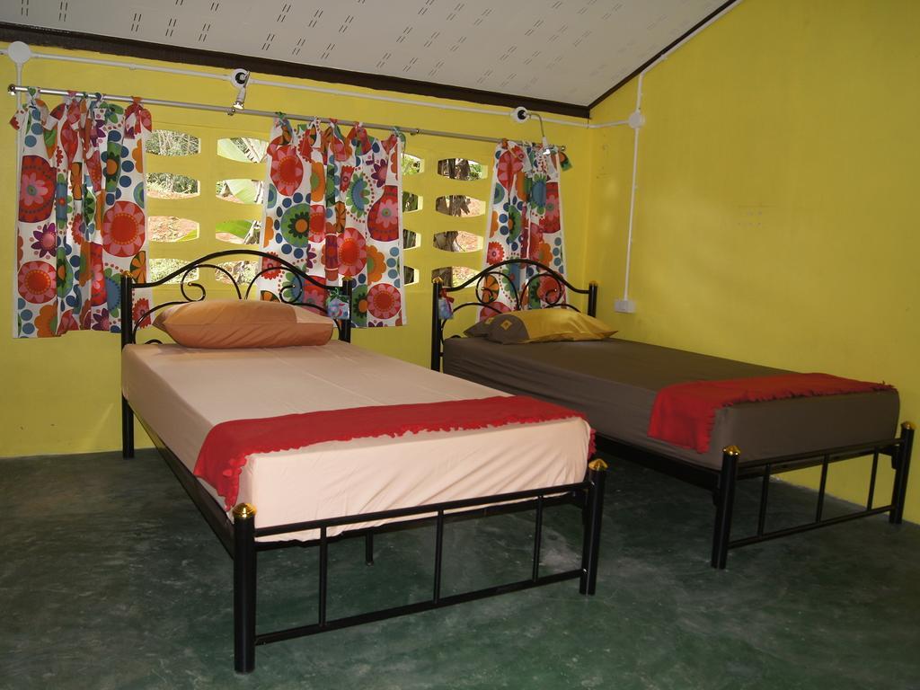 Dorm Des Fleurs Hostel Као-Лак Екстер'єр фото